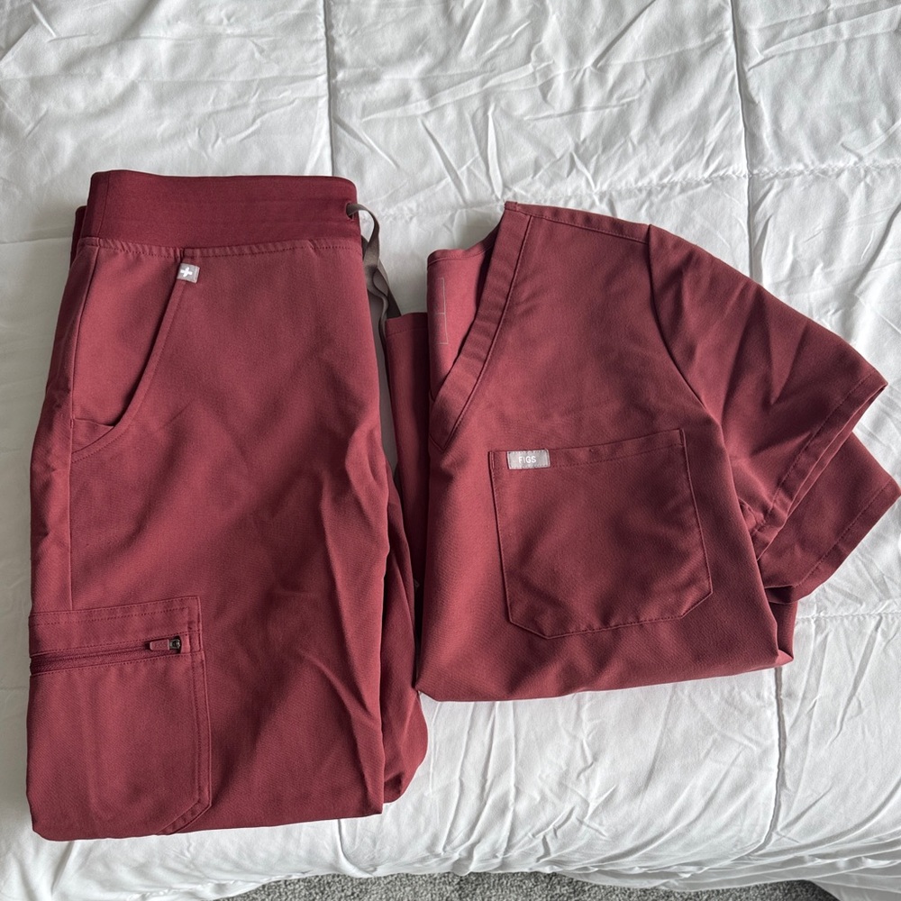 Scrubs by Figs